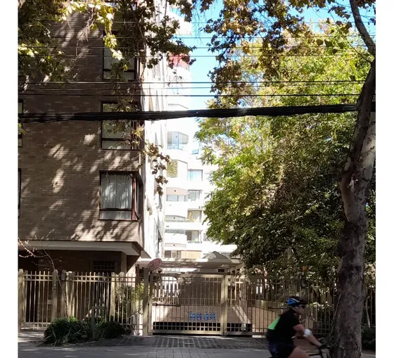 Se Arrienda Estacionamiento Avda. R. Lyon 1351. Providencia