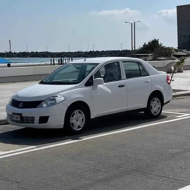 Nissan Tiida 1.8 Sense Sedan Mt
