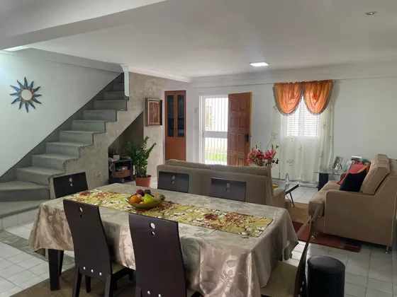 Townhouse En Venta Valencia Urb El Bosque (mer)