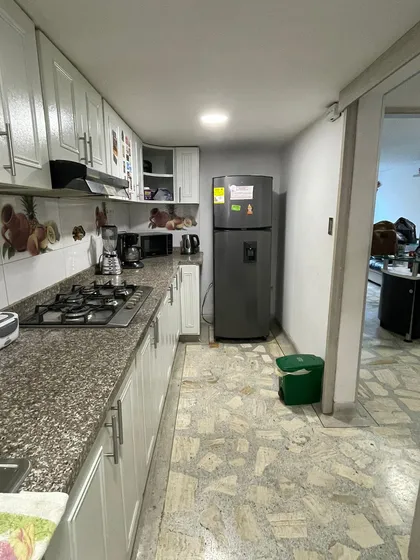 Vendo Casa 2 Pisos En Barrio Limonar, Cali, Valle Del Cauca