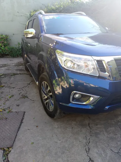 Nissan Pick-up 2.3 Turbo 4x4