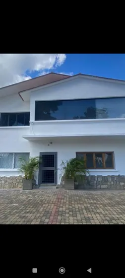 Altamira Casa En Alquiler 300 M2 Construcción 900 M2 Terreno, Para Uso De Oficina O Residencial