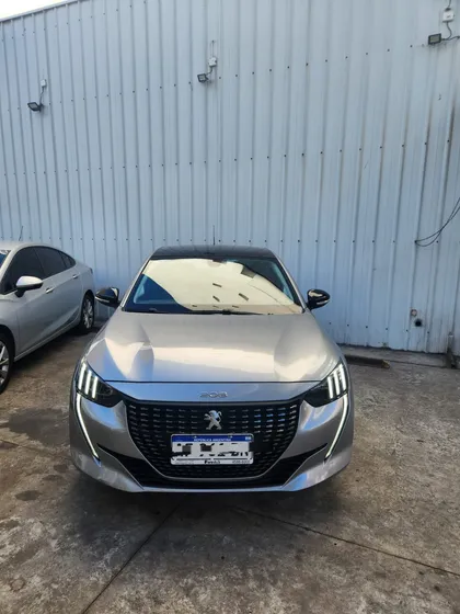 Peugeot 208 1.6 Style Tiptronic