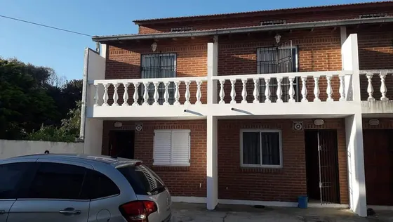 Dúplex En Venta - 6 Dormitorios 4 Baños - 178mts2 - Mar Del Tuyú