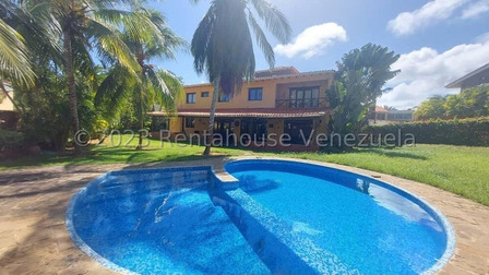 Venta De Hermoso Inmueble En Casa Campo, Pampatar Isla De Margarita. Venta De Hermoso Inmueble En Casa Campo, Pampatar Isla De Margarita.