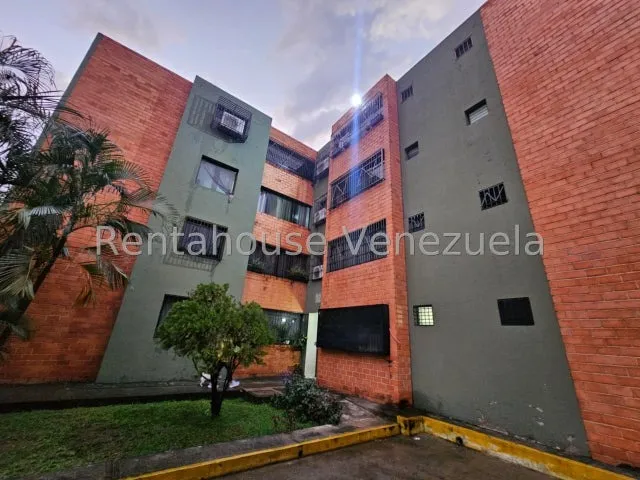 ¡tu Nuevo Hogar Te Espera En Narayola I! Apartamento Con 3 Habitaciones, Cocina Empotrada Y Excelentes Áreas Comunes. Ideal Para Iniciar. Con Una Cocina Moderna, Tres Cómodas Habitaciones Con Clósets 