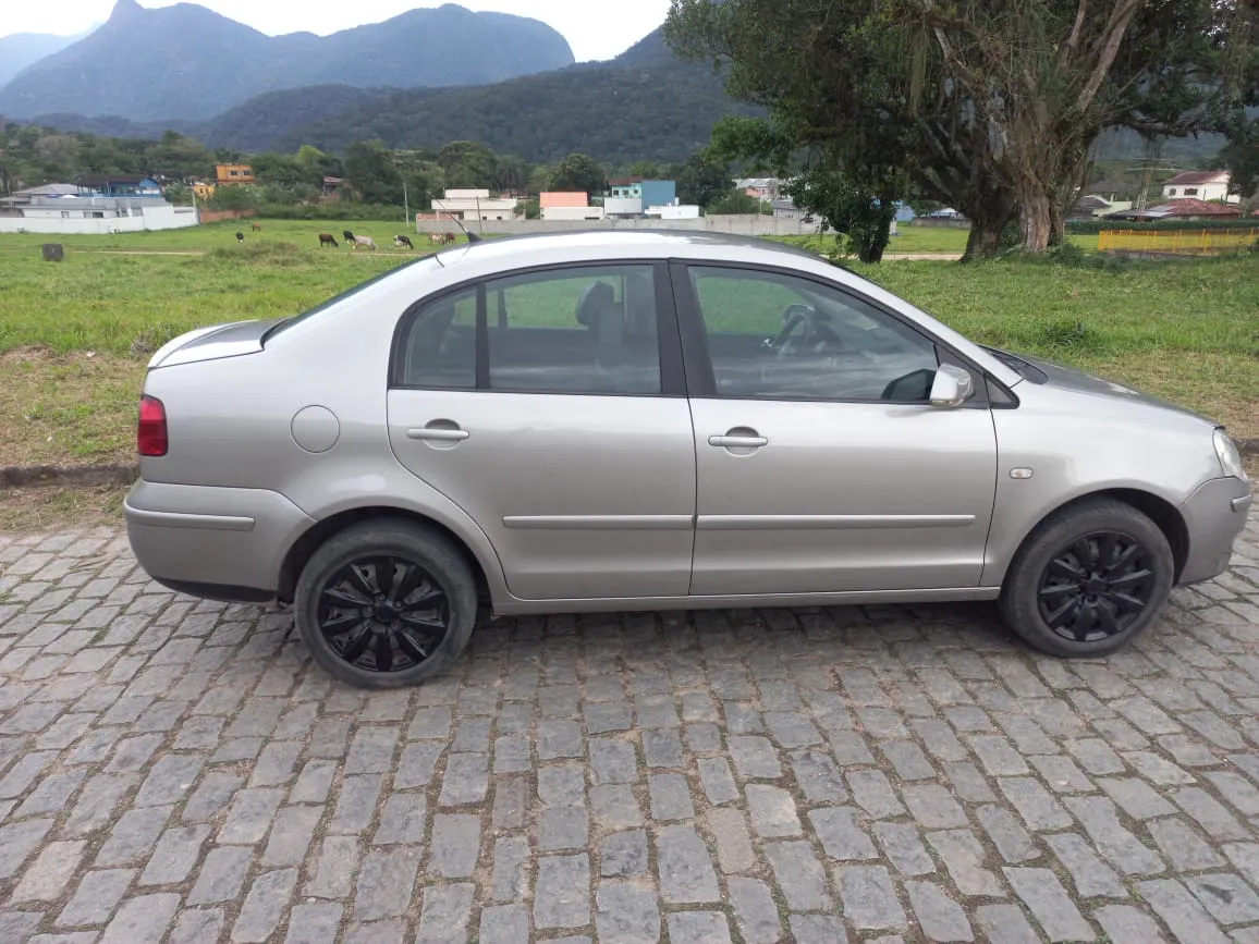 Volkswagen Polo Sedan 2008 Sedan Confortline — foto 10