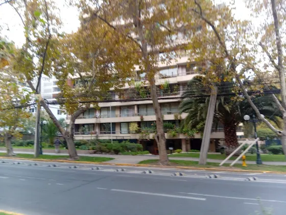 Oportunidad Pasos Metro Colon  Y Tobalaba 