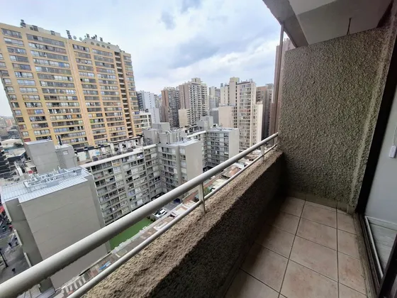 Departamento En Venta De 3 Dorm. En Santiago