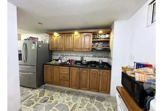 Apartamento Para La Venta En Laureles