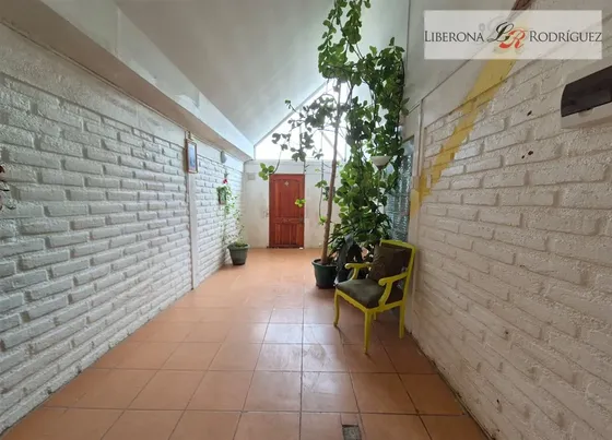 Casa En Venta De 6 Dorm. En Villa Alemana