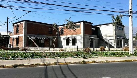 Arriendo Oficina Local Las Condes Strip Center