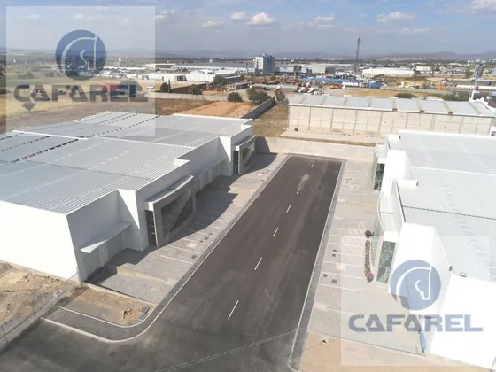 Bodegas En Venta  En Spartek Ii   (fr)