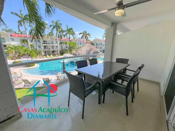 Cad Diamante Lakes Rubí 207. Terraza Con Vista A La Alberca