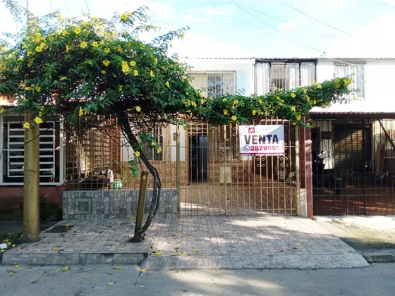 Casa En Venta, Excelente Ubicación Barrio Plaza Campestre, Palmira