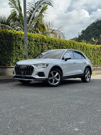 Audi Q3 1.4 35 Tfsi Ambition Plus