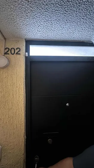 Apartamento De 58 Mts, Segundo Piso Vista Exterior