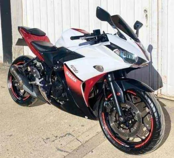 Yamaha R3