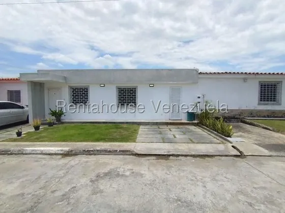 Milagros Inmuebles Casa Venta Barquisimeto Lara Villas Yara Economica Residencial Economico Código Inmobiliaria Rent-a-house  25-20953