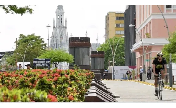 Vendo Apartamento Penthouse En Cali Zona  De Boulevar Del Rio