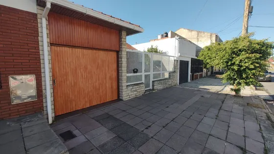 Venta Casa 3 Amb. Quincho/cochera Apto Credito