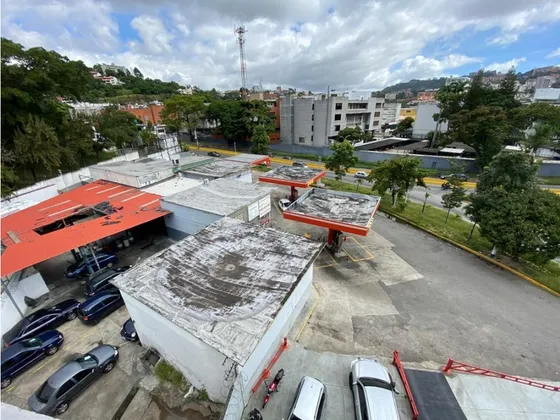 Se Vende Estación De Servicio  3199 M² En La Trinidad