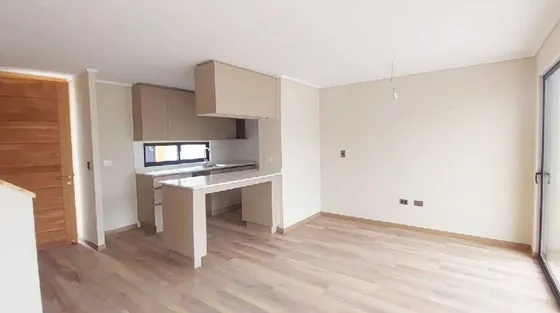 3d Y Escritorio, Patio, Condominio Quilpué (86868)