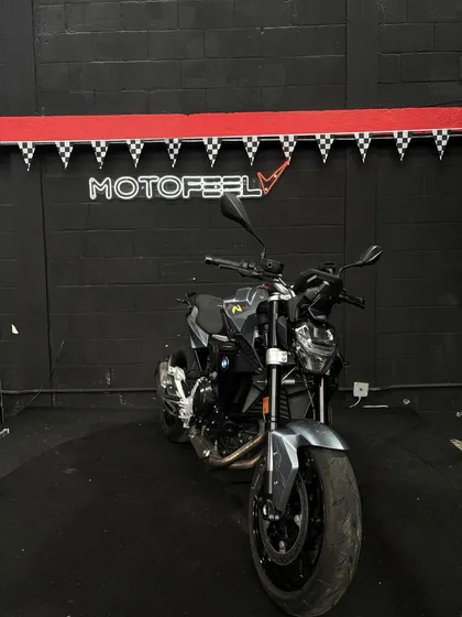 Bmw F900r  2023