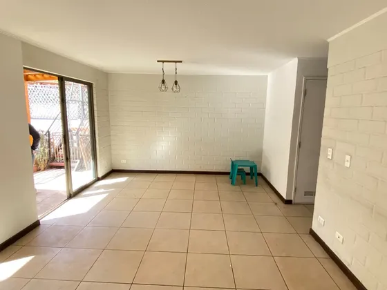 Casa En Pasaje Cerrado En Barrio Portezuelo 3 Dormitorios