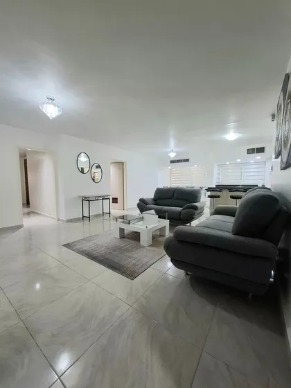 Apartamento En Alquiler Res. Isla De Plata Urb El Bosque - R