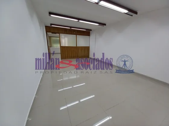 Oficina En Arriendo  En El Centro/manizales (27922420).