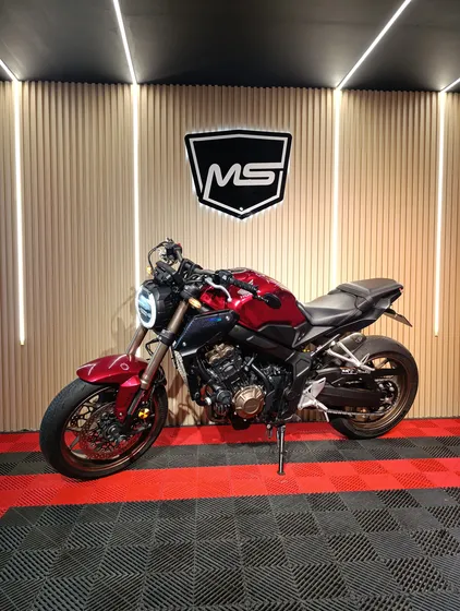Honda Cb650 Modelo 2021 Como Nueva.