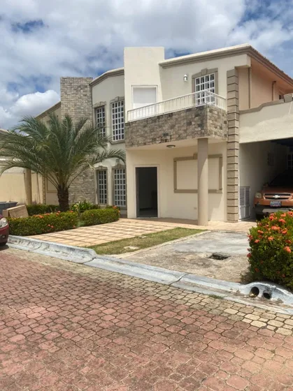 Atlantis Brsca Ofrece En Venta O Alquiler Casa En Loma Linda