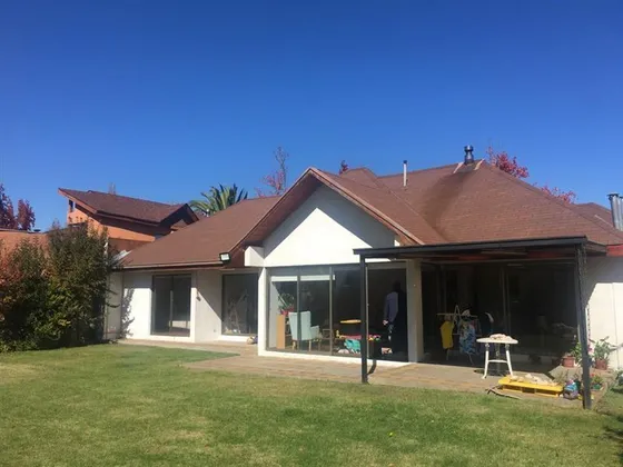 Casa En Venta Las Rastras De 4 Dorm. En Talca