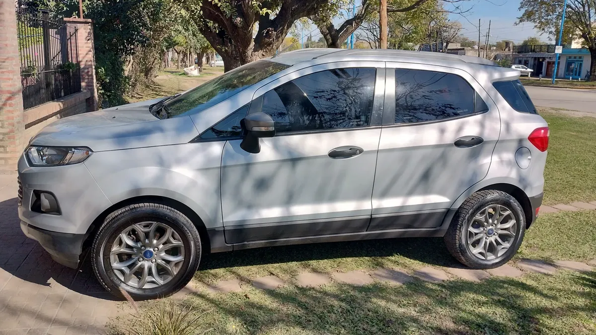 Ford Ecosport 1.6 Freestyle 110cv 4x2