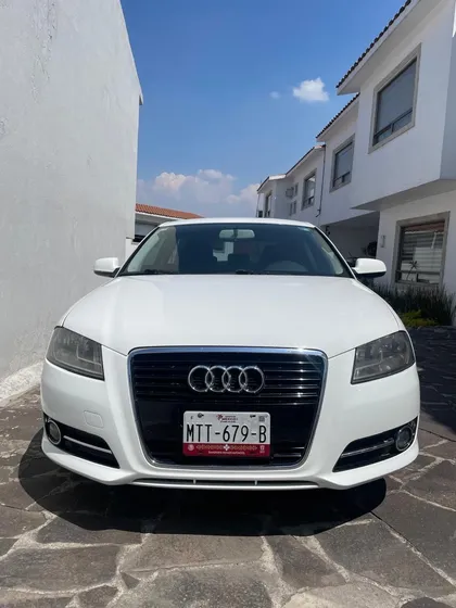 Audi A3 1.4 Ambiente Plus S-tronic Dsg