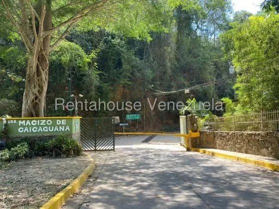 Terreno En Venta,el Hatillo Mls #26-15984 Sc