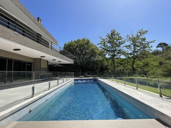 Casa A La Venta En Costa Verde Con Seguridad 24 Hs En La Mejor Ubicación De Zona Norte