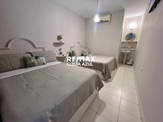 Remax Vende Propiedad Walmay De 1150 M2 Con Fines De Posada Completamente Operativa