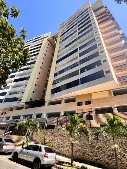 Apartamento En Las Chimeneas Mantova Valencia Vende Dayanna 