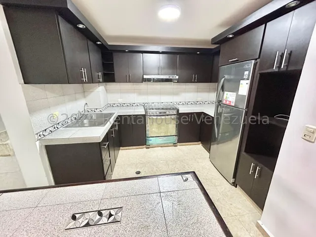 Dennymmar, Vende Espectacular Quinta En Zona Este De La Ciudad De Barquisimeto Con Acabados De Primera Posee Tanque Subterraneo B5a5394                                                                 