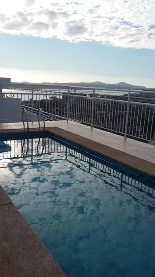 Departamento A Una Cuadra Del Parque Ecuador Concepción