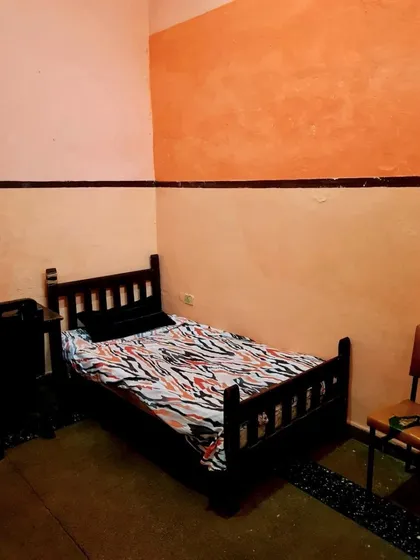 Alquiler De Habitaciones En Hotel Familiar