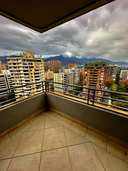 Departamento Moderno Con Excelente Vista A La Cordillera