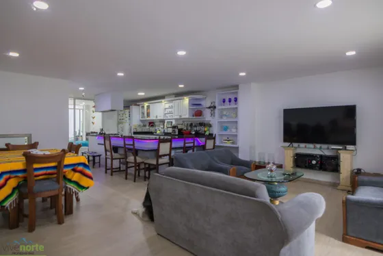 Casa En Venta En Santa Mónica Medelllin. Cod V12579
