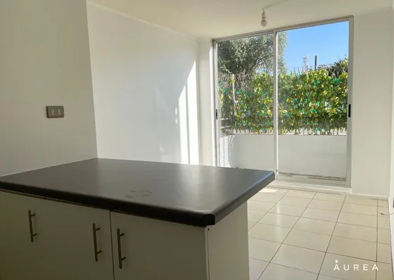 Luminoso, Condominio Cerrado, Primer Piso