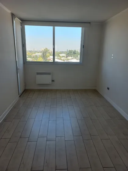 Departamento En Arriendo De 2 Dorm, En Los Espinos, Macul