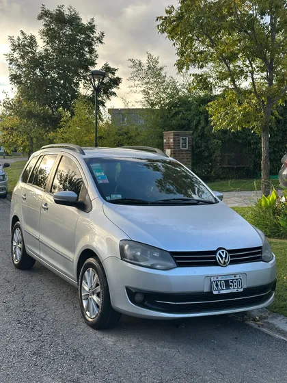 Volkswagen Suran 1.6 Imotion Highline 11c