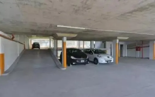 Cochera En Venta - 12mts2 - Quilmes