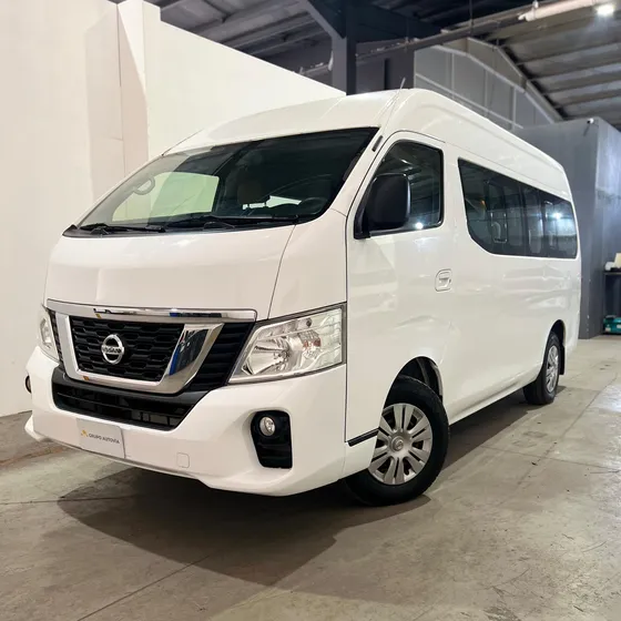 Nissan Urvan 2.5 15 Pas Amplia Aapack Seg Mt